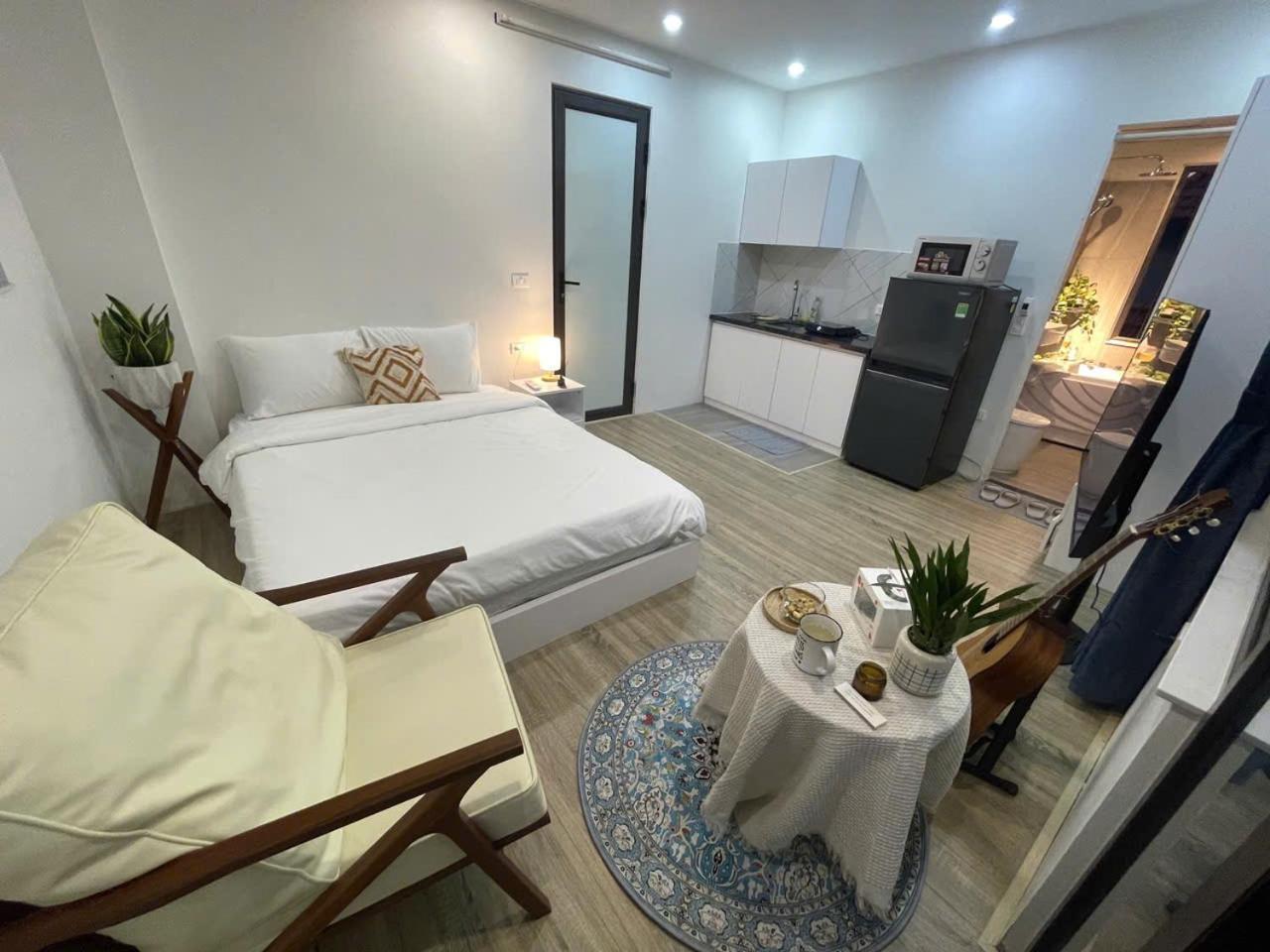 Charm Charm - Kimmy Housing - 48 To Ngoc Apartment Hanoi