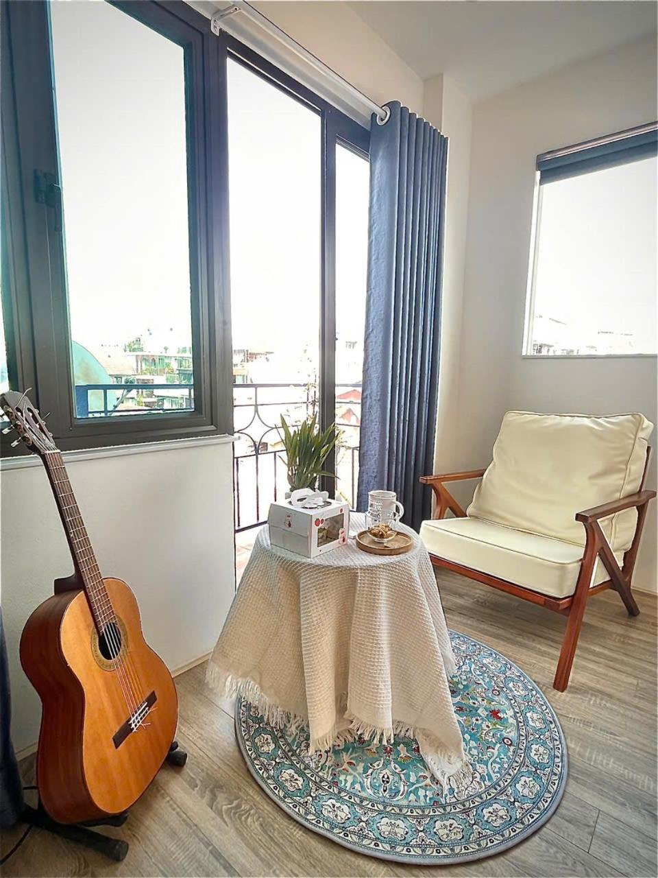 Charm Charm - Kimmy Housing - 48 To Ngoc Apartment Hanoi